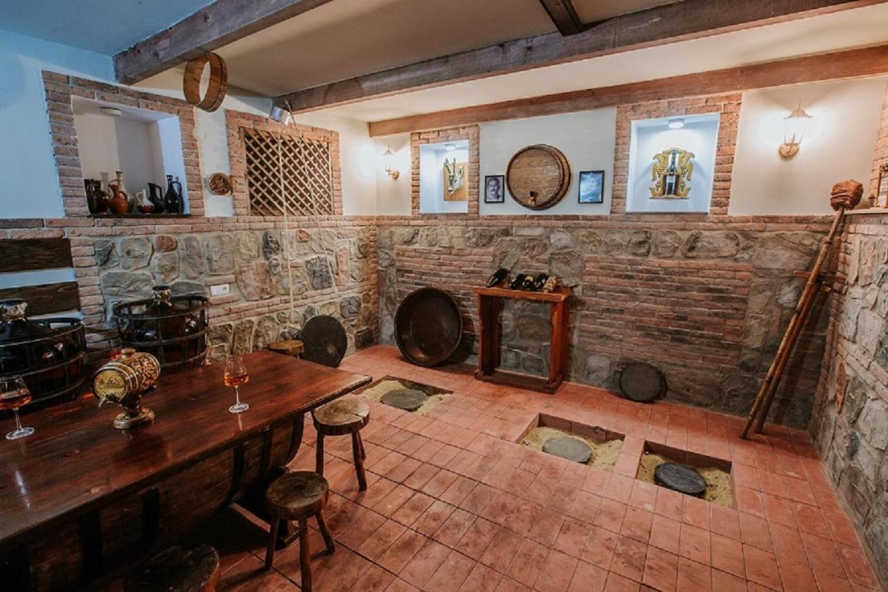 Neli & Zaal Guest House 텔라비 외부 사진