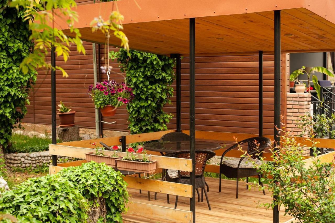 Neli & Zaal Guest House 텔라비 외부 사진
