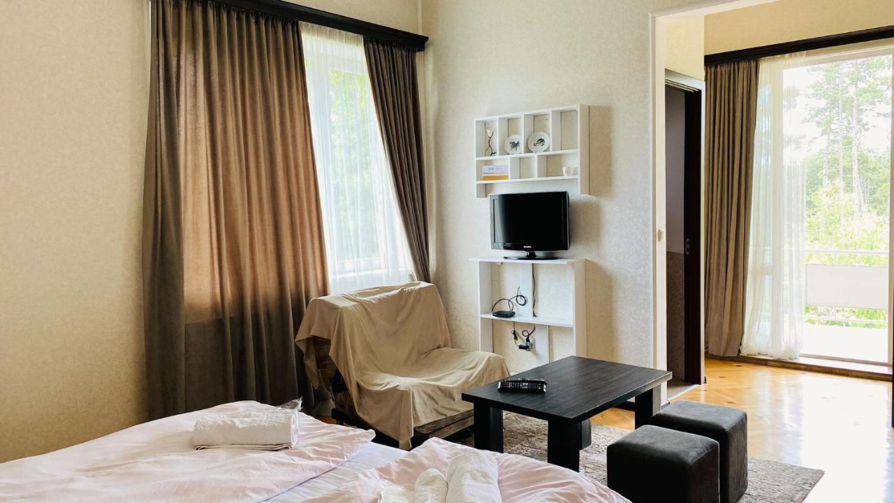 Neli & Zaal Guest House 텔라비 외부 사진