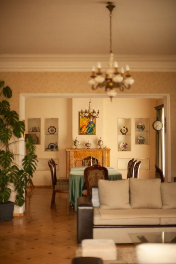 Neli & Zaal Guest House 텔라비 외부 사진