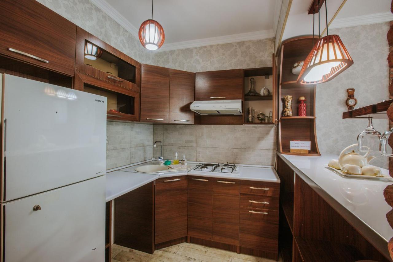 Neli & Zaal Guest House 텔라비 외부 사진
